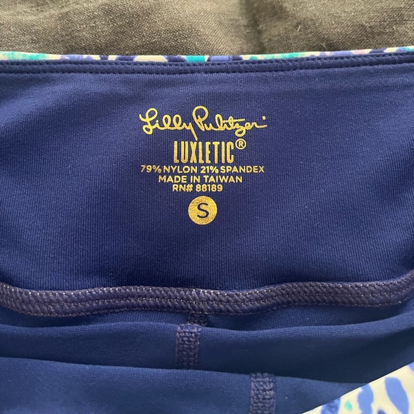 Lilly Pulitzer luxletic skort - Picture 2 of 3